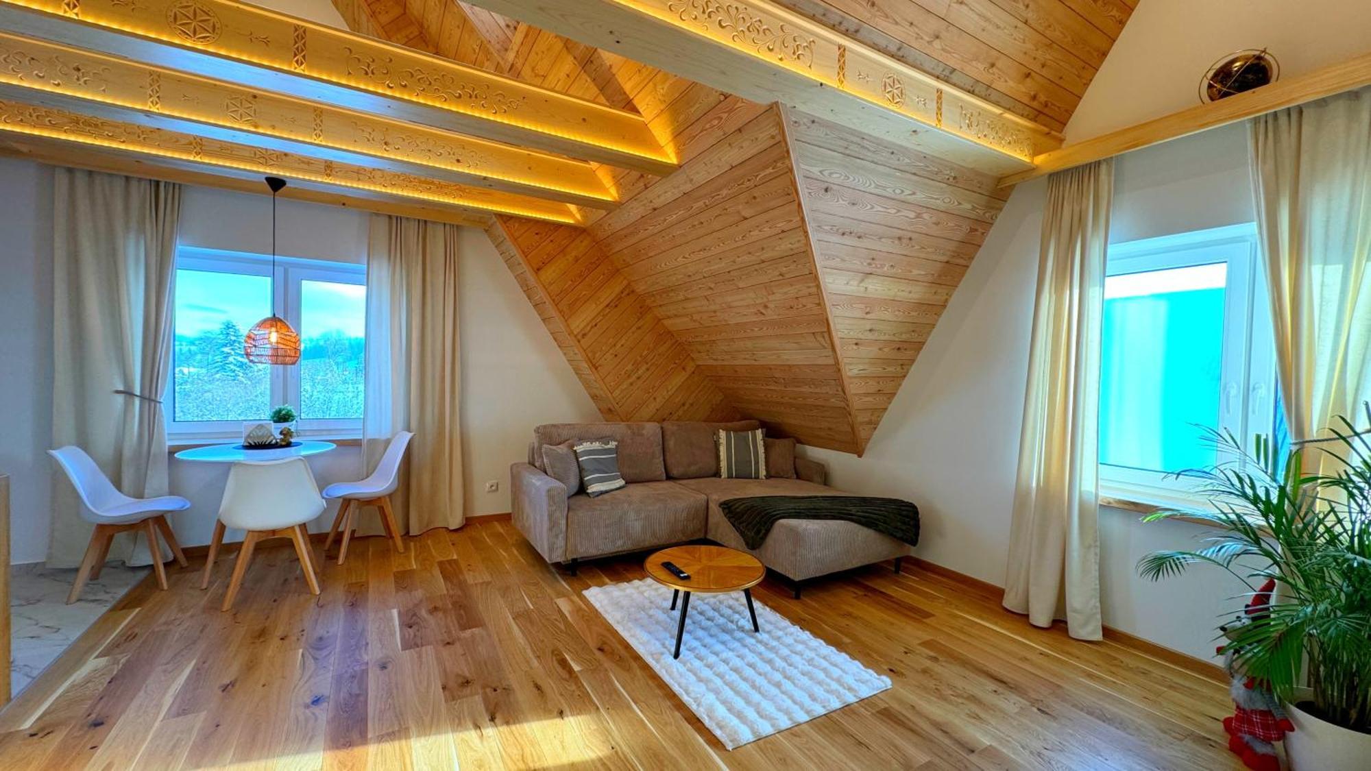 Apartamenty "Podwika" Rodzinne Z Widokiem Na Gory - Zakopane — Zdjęcia 1
